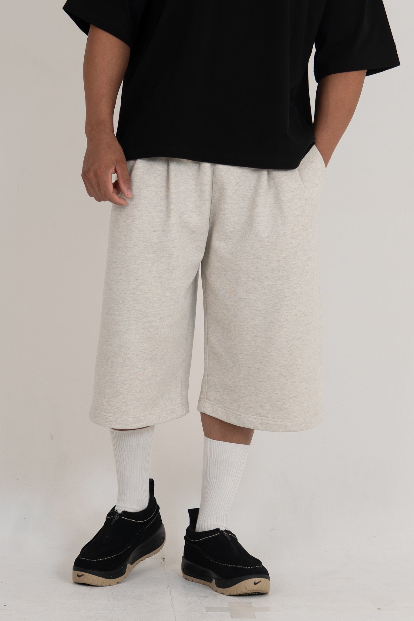 Tucked Sweat Shorts - Oatmeal